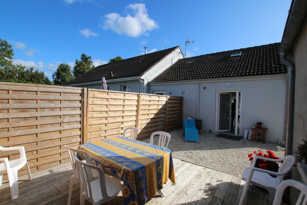 La Roseraie Yvetot-Bocage Exterior foto